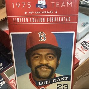 COPY - Luis tiant bobblehead Boston Red Sox 1975 team 40th Anniversary limited …